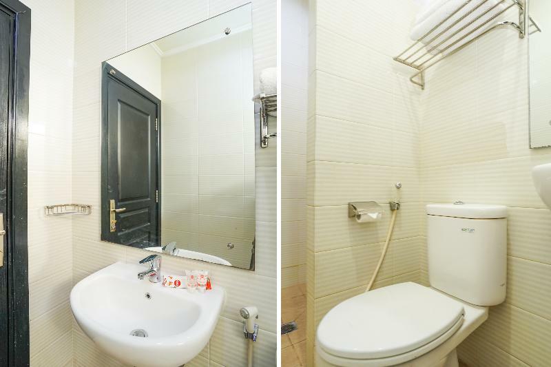 Oyo 235 Maumu Hotel & Lounge Surabaja Zewnętrze zdjęcie